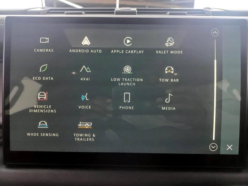 2022 LAND ROVER DEFENDER 110 3.0 D D300 X-DYNAMIC HSE (221kW)