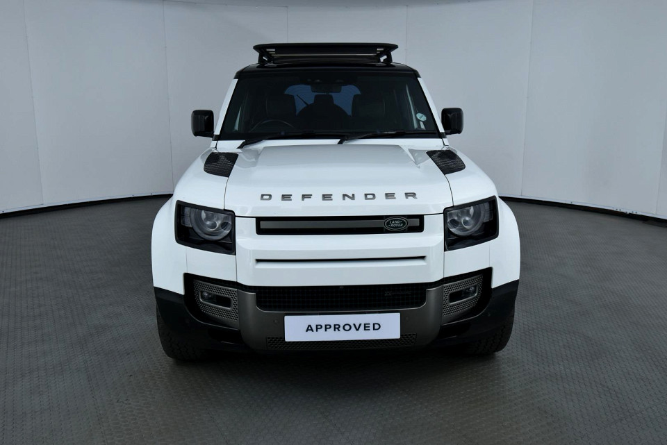 2022 LAND ROVER DEFENDER 110 3.0 D D300 X-DYNAMIC HSE (221kW)