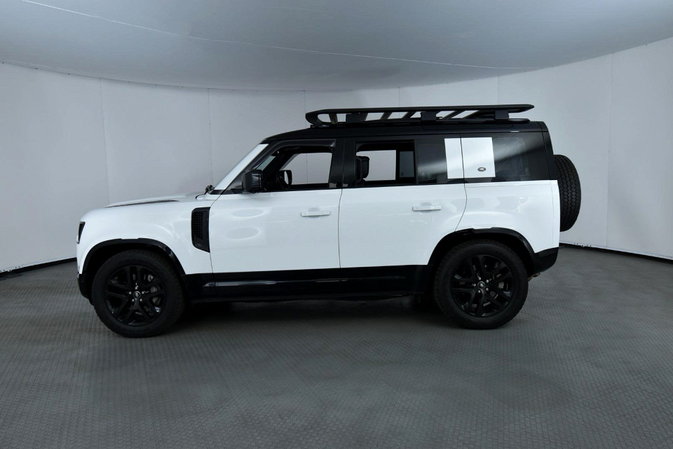 2022 LAND ROVER DEFENDER 110 3.0 D D300 X-DYNAMIC HSE (221kW)