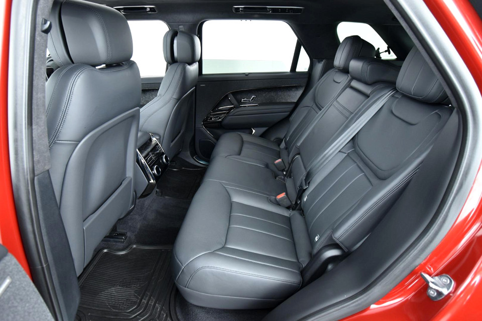 2023 LAND ROVER RANGE ROVER SPORT 3.0 D D350 DYNAMIC FIRST EDITION (258kW)