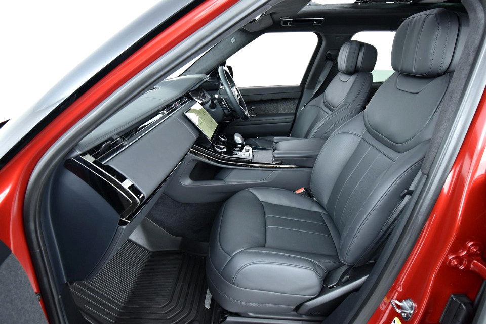 2023 LAND ROVER RANGE ROVER SPORT 3.0 D D350 DYNAMIC FIRST EDITION (258kW)