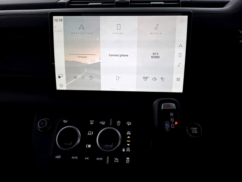 2025 LAND ROVER DEFENDER Defender