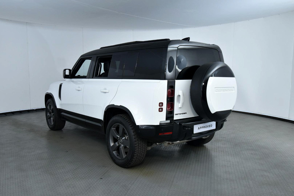 2025 LAND ROVER DEFENDER Defender