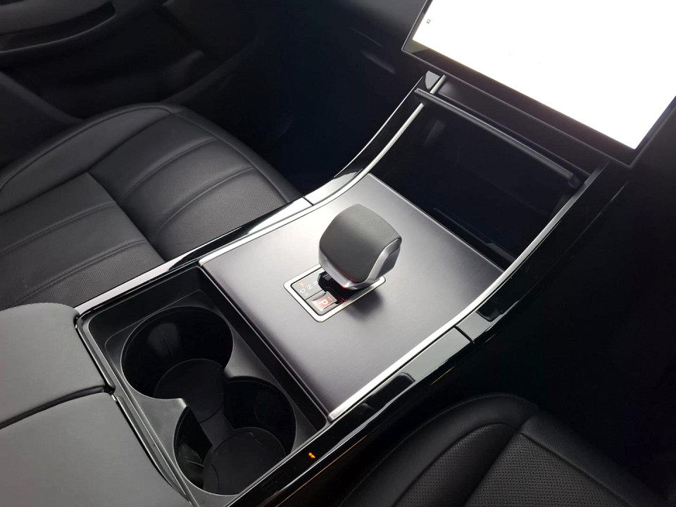 2025 LAND ROVER RANGE ROVER EVOQUE D200 DYNAMIC SE (147kW)