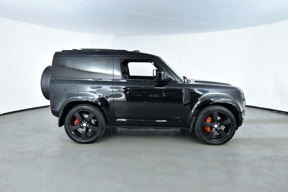 2022 LAND ROVER DEFENDER 90 3.0 P P400 X (294kW)