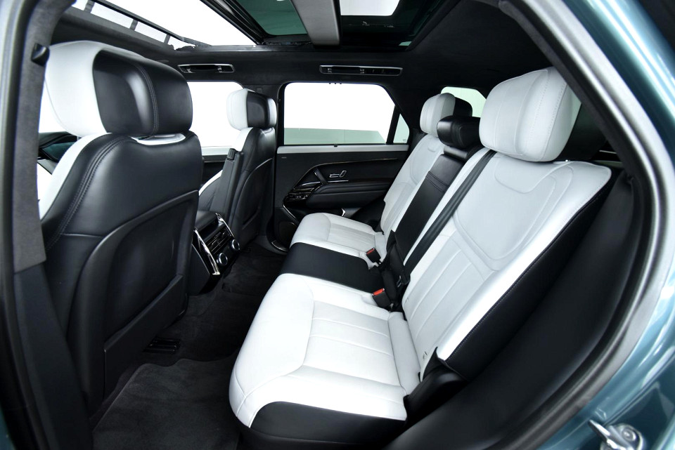 2024 LAND ROVER RANGE ROVER SPORT 3.0 D D350 DYNAMIC HSE (258kW)