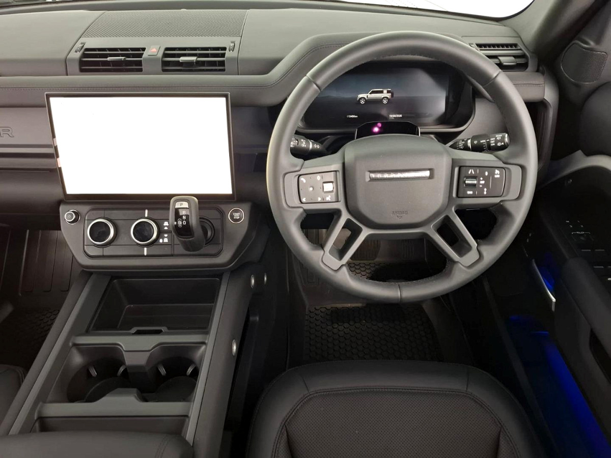 2025 LAND ROVER DEFENDER Defender