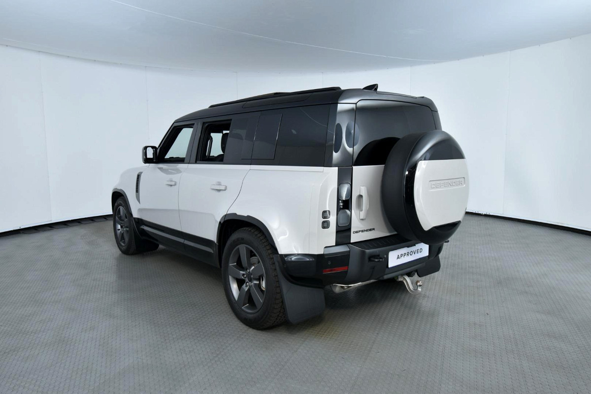2025 LAND ROVER DEFENDER Defender