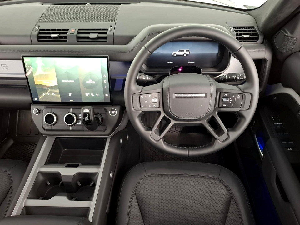 2026 LAND ROVER DEFENDER Defender