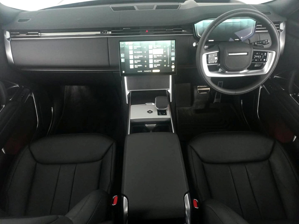 2026 LAND ROVER RANGE ROVER D350 HSE SWB (258kW)