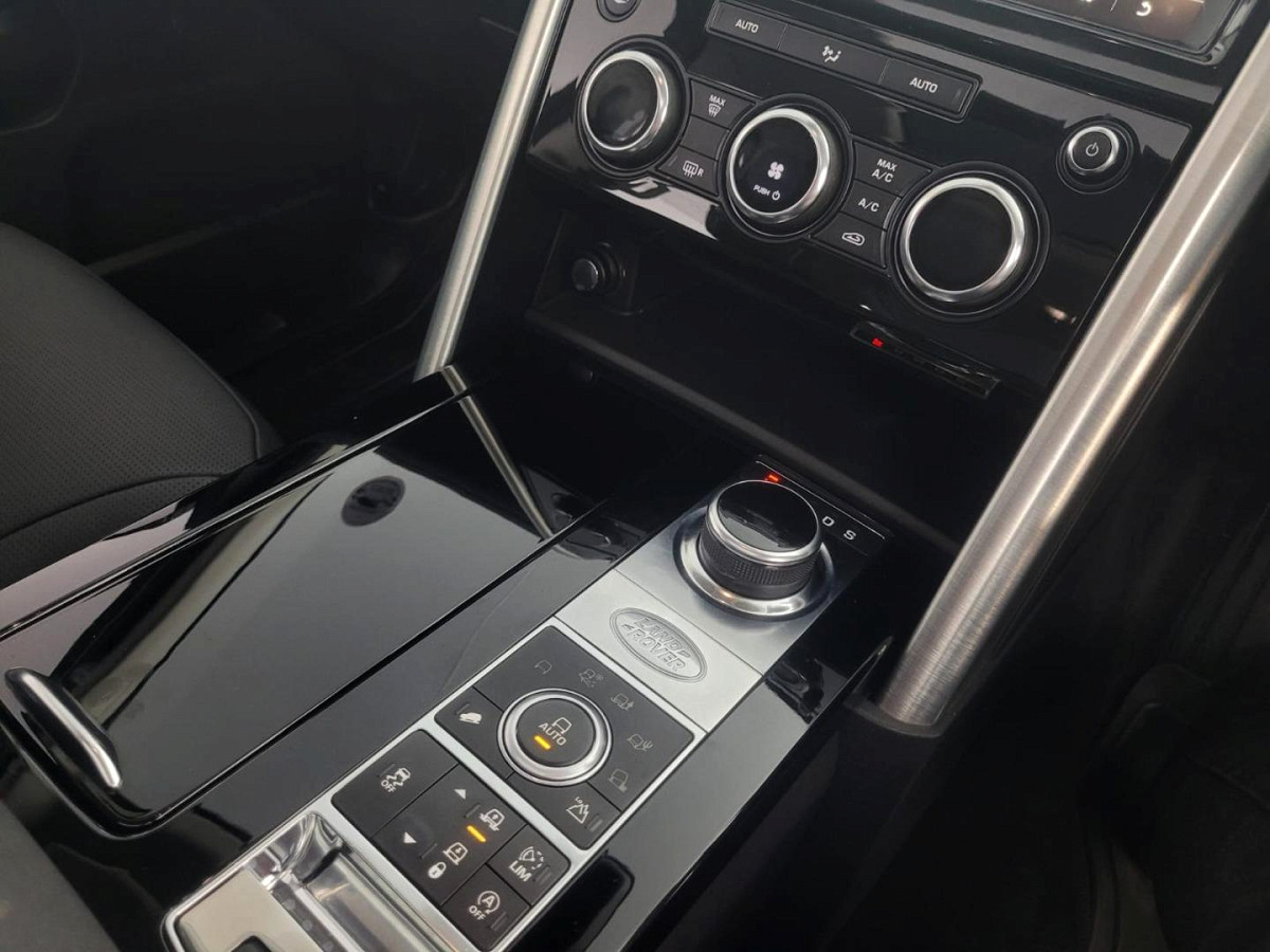 2019 LAND ROVER DISCOVERY 3.0 D HSE