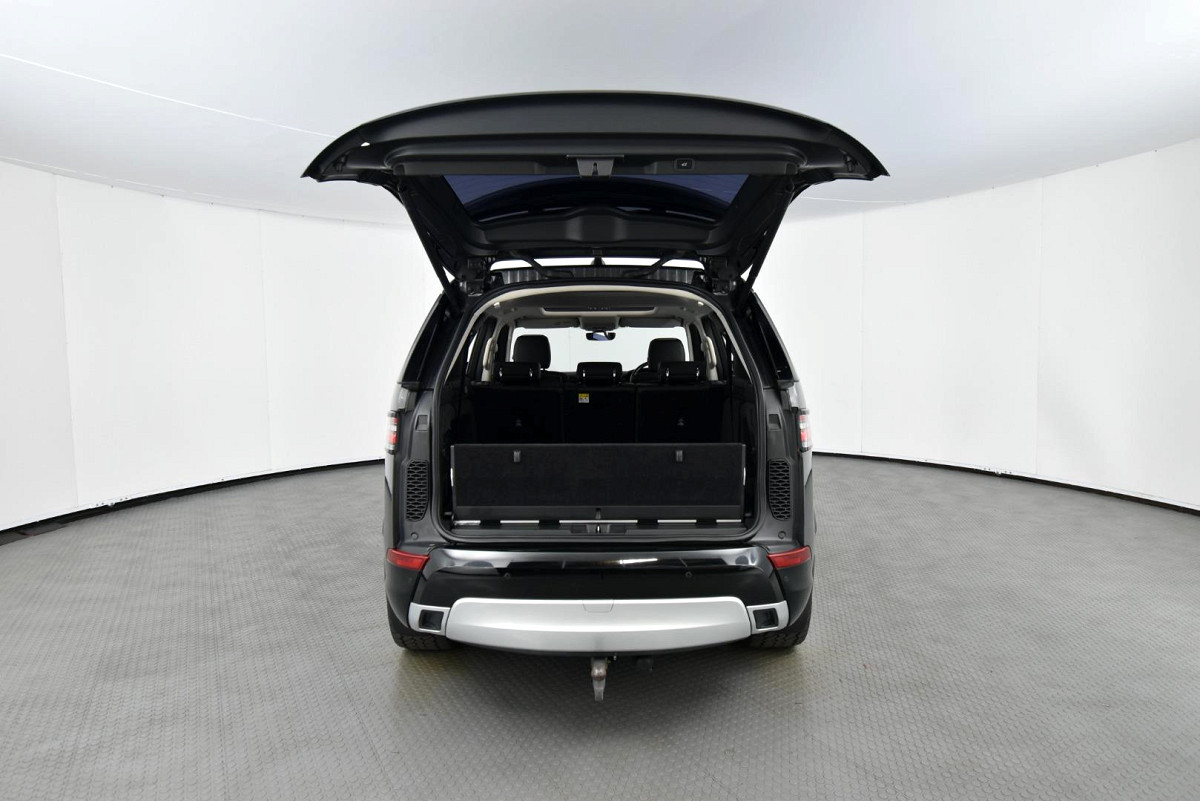 2019 LAND ROVER DISCOVERY 3.0 D HSE