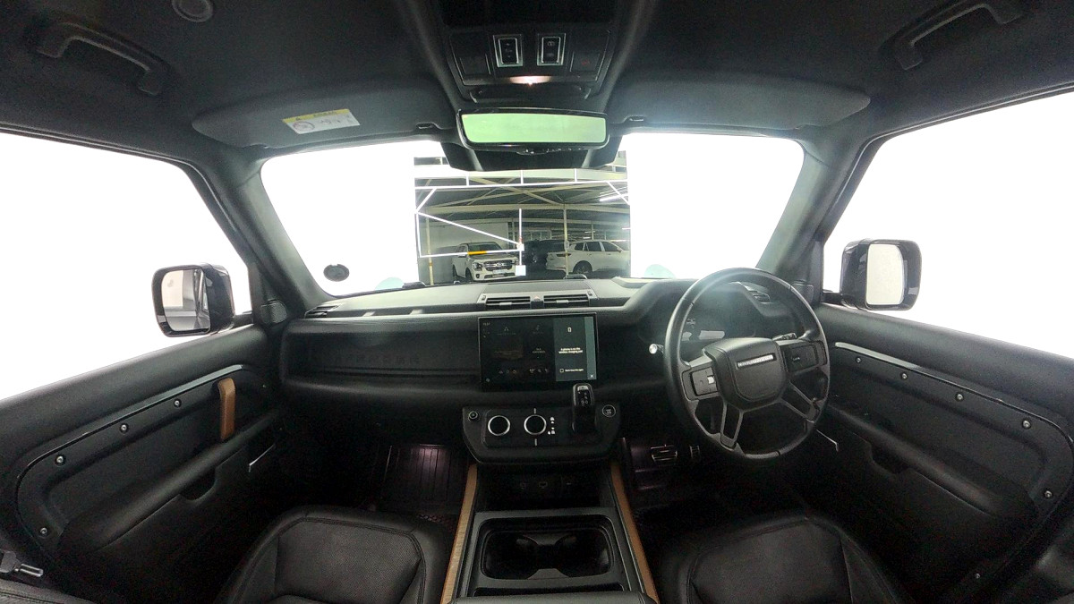 2022 LAND ROVER DEFENDER 110 3.0 D D300 X (221kW)
