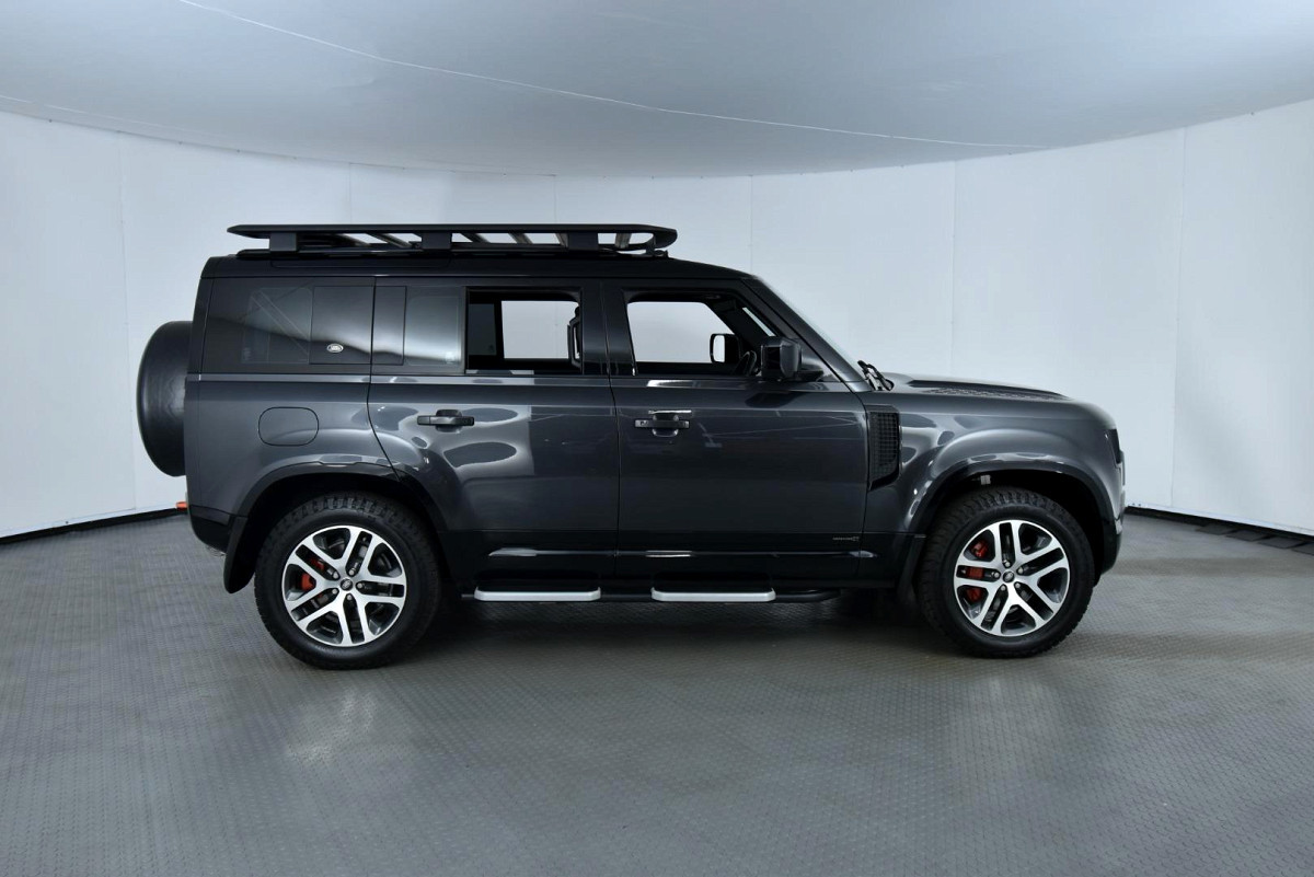 2022 LAND ROVER DEFENDER 110 3.0 D D300 X (221kW)
