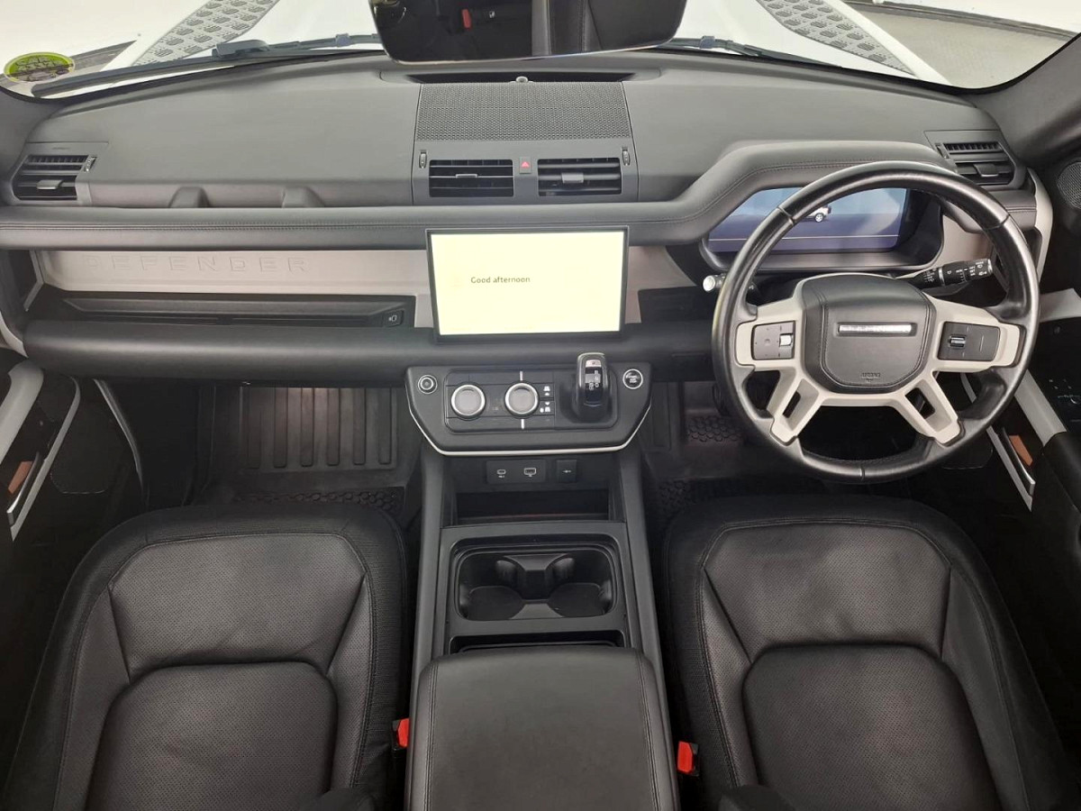 2022 LAND ROVER DEFENDER 110 3.0 D D300 X-DYNAMIC HSE (221kW)
