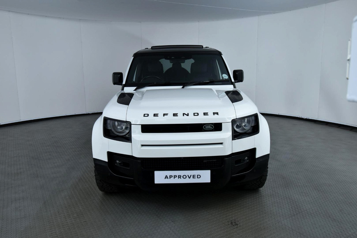2022 LAND ROVER DEFENDER 110 3.0 D D300 X-DYNAMIC HSE (221kW)