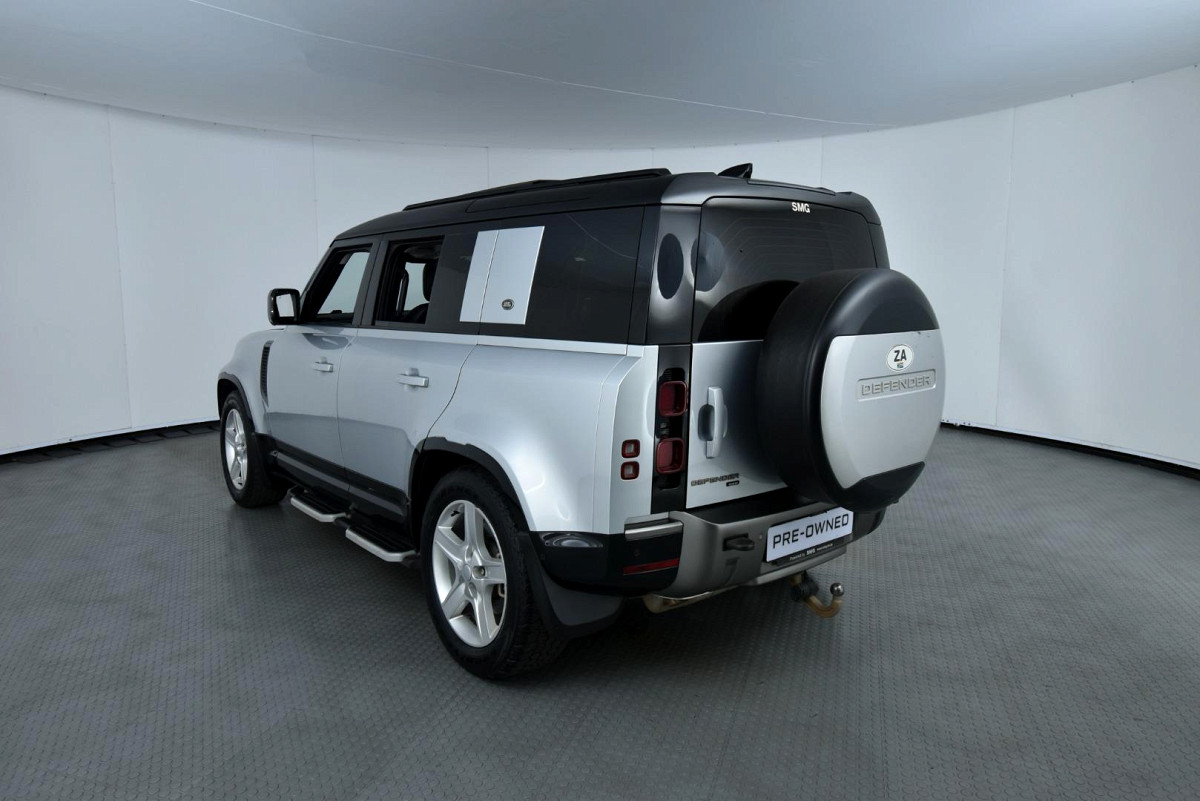 2022 LAND ROVER DEFENDER 110 3.0 D D300 X-DYNAMIC HSE (221kW)
