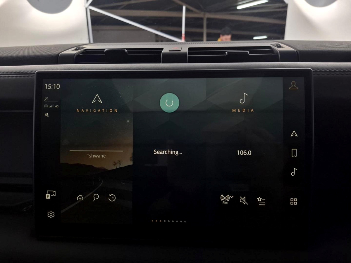 2024 LAND ROVER DEFENDER 90 3.0 D D300 X-DYNAMIC HSE (221kW)