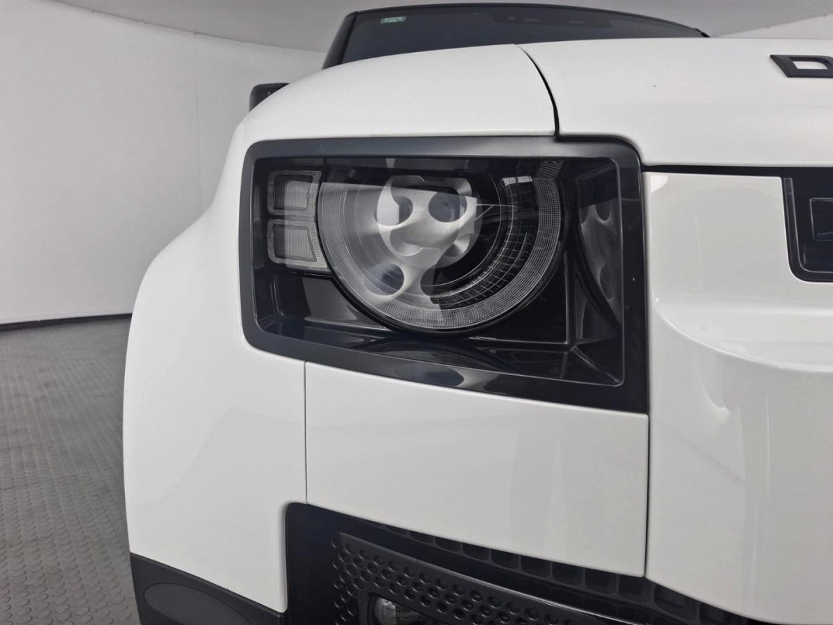 2024 LAND ROVER DEFENDER 90 3.0 D D300 X-DYNAMIC HSE (221kW)