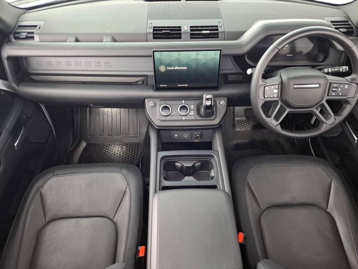 2024 LAND ROVER DEFENDER 90 3.0 D D300 X-DYNAMIC HSE (221kW)