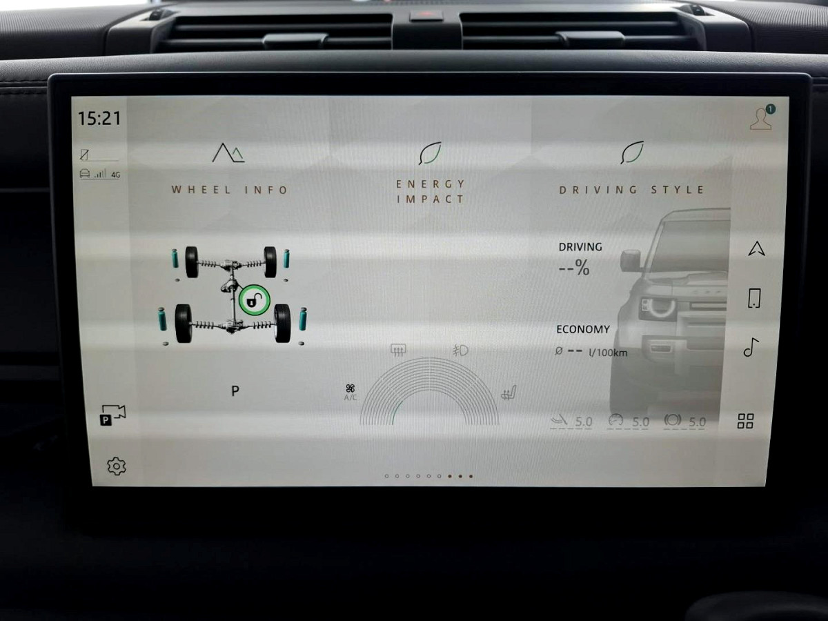 2025 LAND ROVER DEFENDER Defender