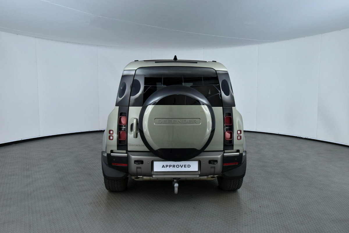 2025 LAND ROVER DEFENDER Defender