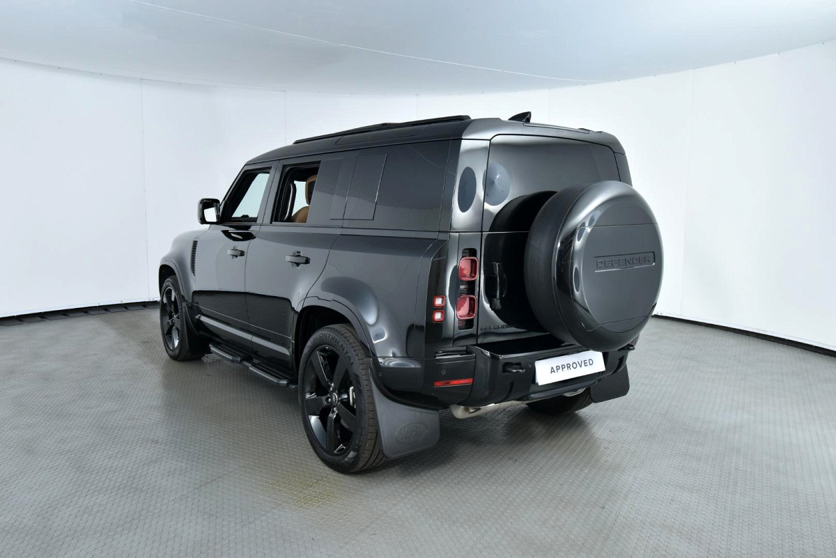 2025 LAND ROVER DEFENDER Defender