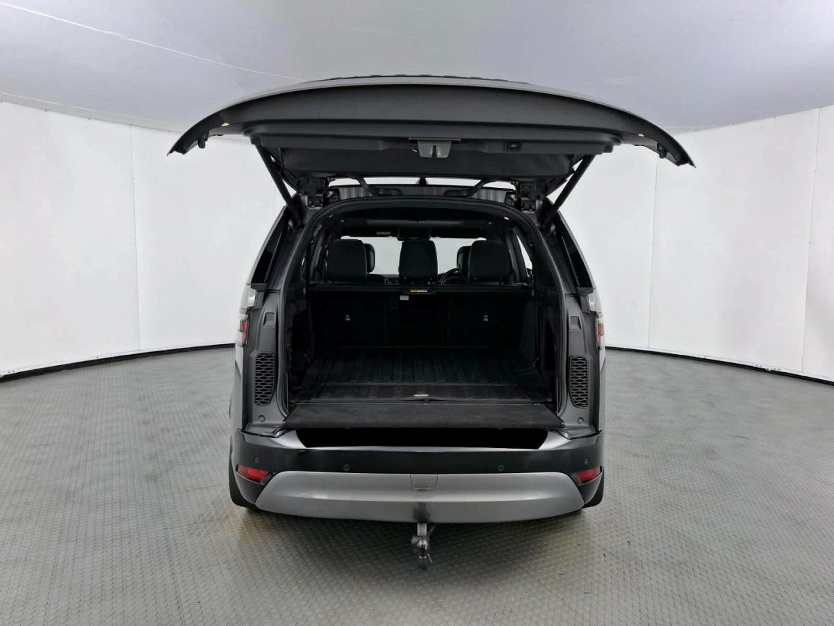 2021 LAND ROVER DISCOVERY 3.0 D R-DYNAMIC SE (221kW)