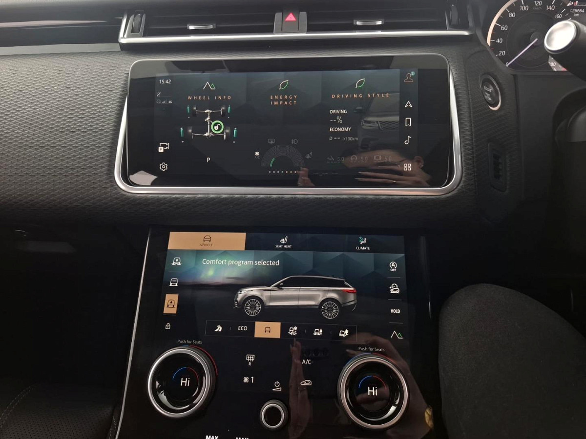 2023 LAND ROVER RANGE ROVER VELAR 3.0 D D300 R-DYNAMIC SE (221kW)