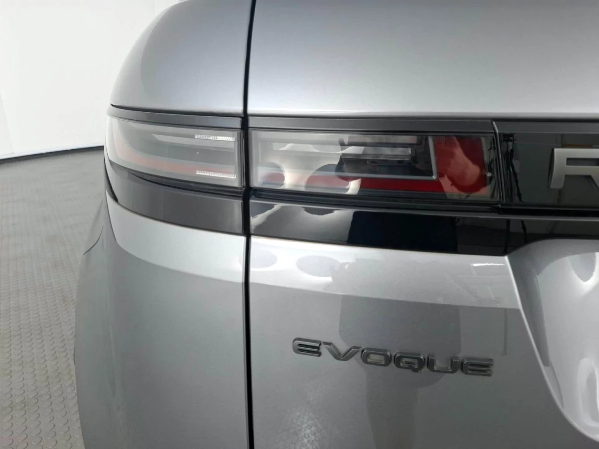 2024 LAND ROVER RANGE ROVER EVOQUE D200 DYNAMIC SE AWD (147kW)