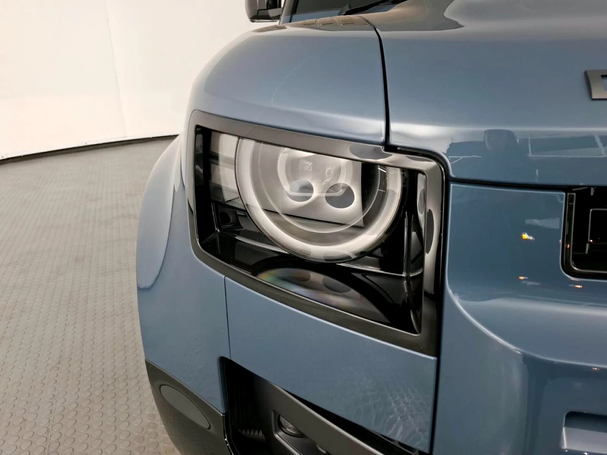 2026 LAND ROVER DEFENDER 110 3.0D D350 X-DYNAMIC HSE (257kW)