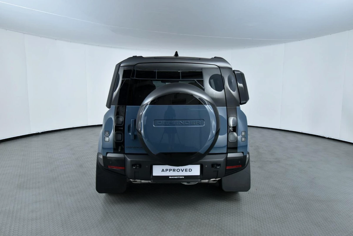 2026 LAND ROVER DEFENDER 110 3.0D D350 X-DYNAMIC HSE (257kW)