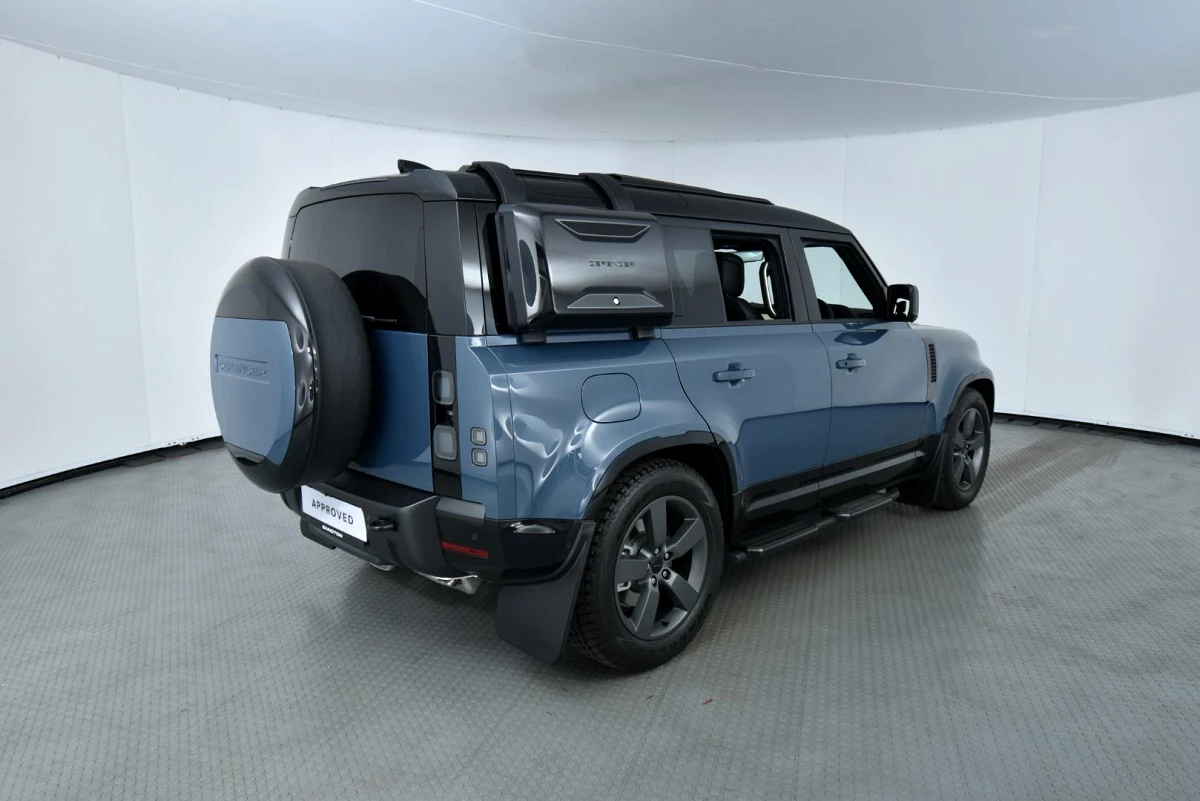 2026 LAND ROVER DEFENDER 110 3.0D D350 X-DYNAMIC HSE (257kW)