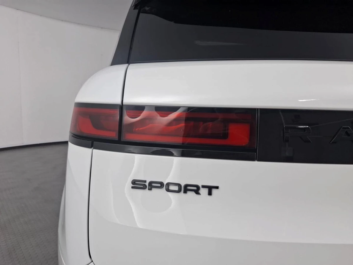 2026 LAND ROVER RANGE ROVER SPORT D350 DYNAMIC HSE (258kW)