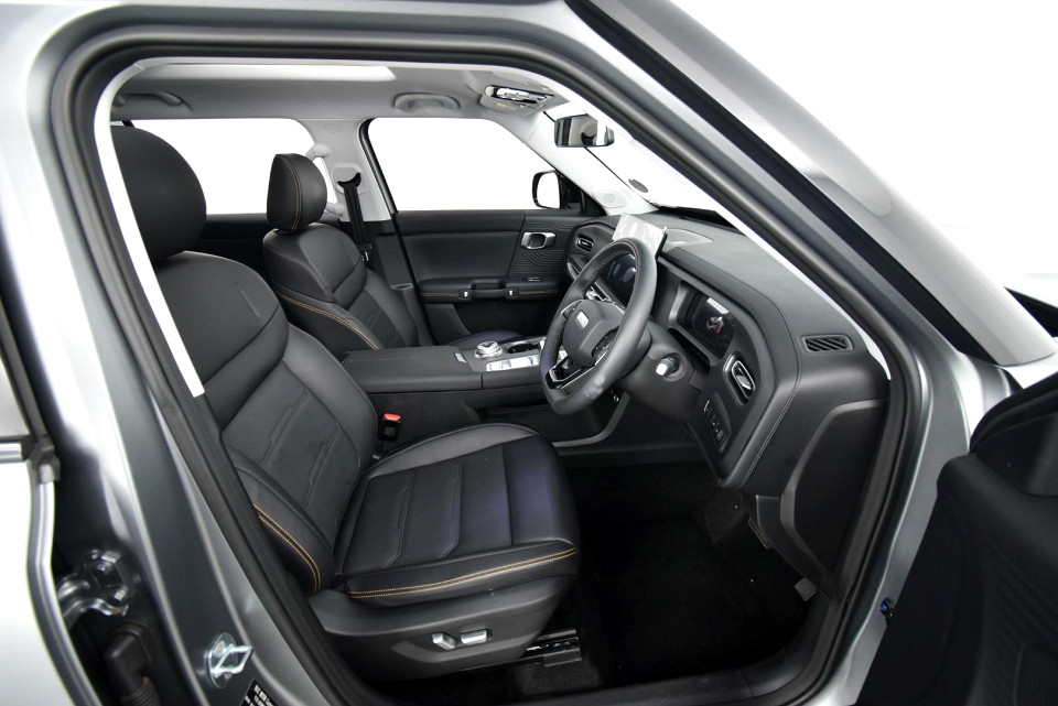2026 BAIC B30 1.5T HEV PREMIUM ADVENTURE AWD