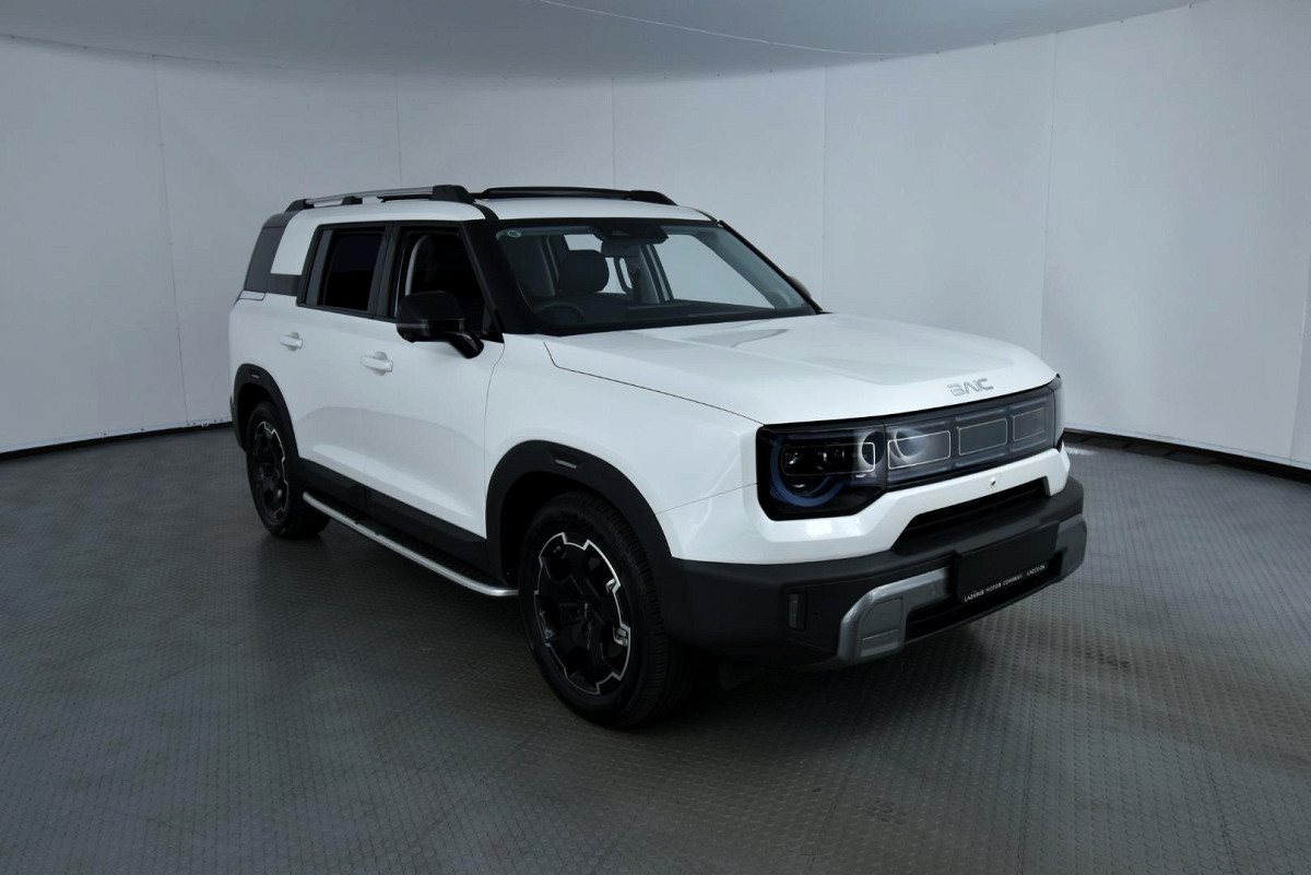 2026 BAIC B30 1.5T HEV PREMIUM ADVENTURE AWD