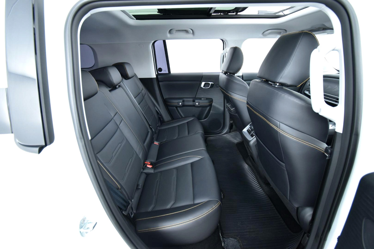 2026 BAIC B30 1.5T HEV PREMIUM ADVENTURE AWD