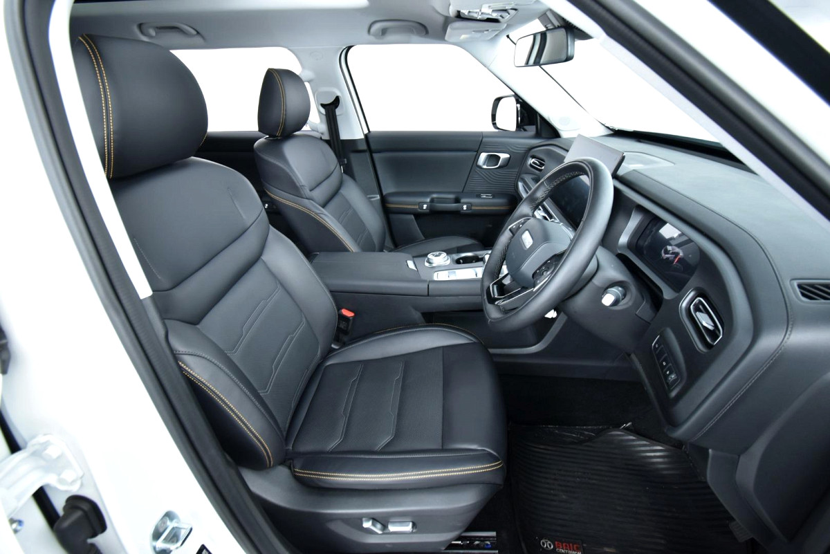2026 BAIC B30 1.5T HEV PREMIUM ADVENTURE AWD