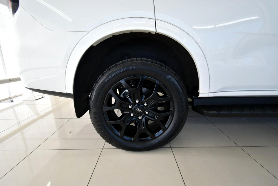 2025 FORD EVEREST 2.0 BiT SPORT 4X2 AT