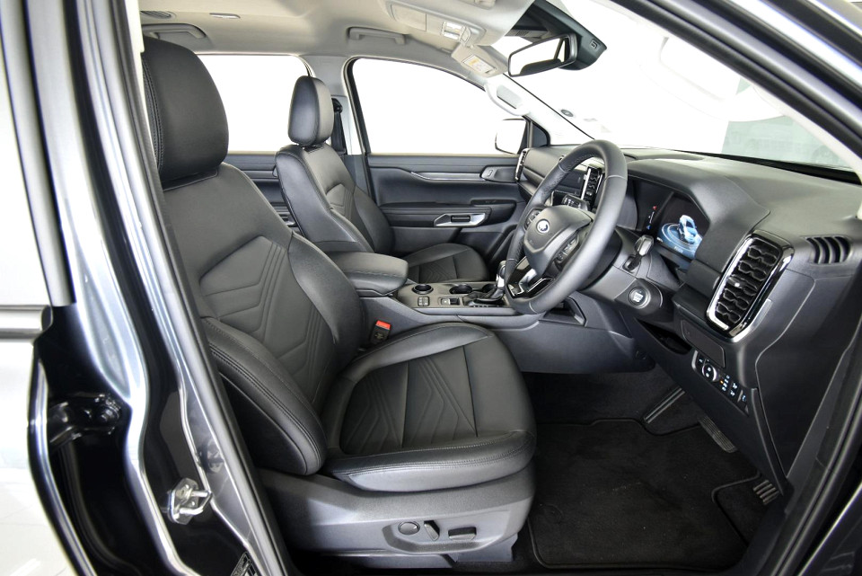 2024 FORD EVEREST 2.0 XLT BiT 4X2 AT