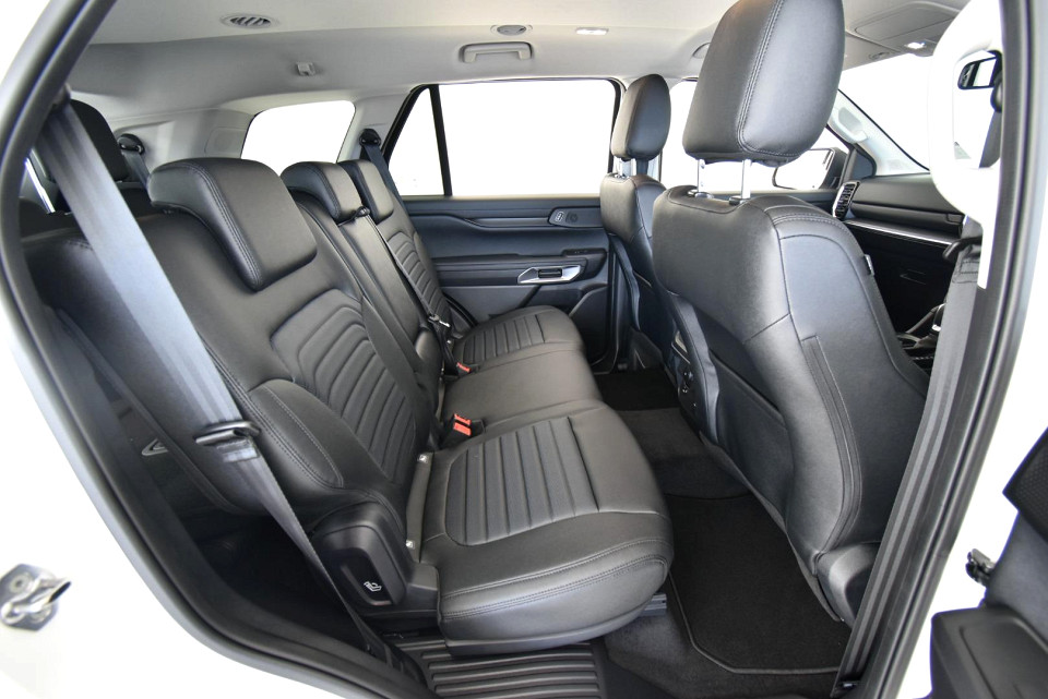 2025 FORD EVEREST 2.0 BiT SPORT 4X2 AT