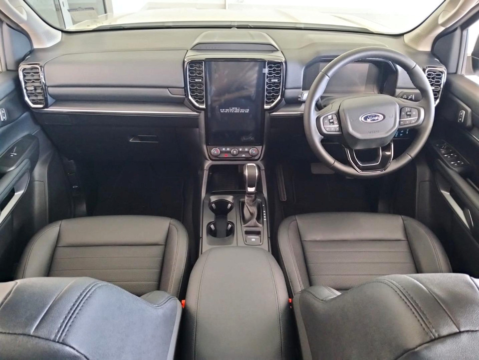 2025 FORD EVEREST 2.0 BiT SPORT 4X2 AT