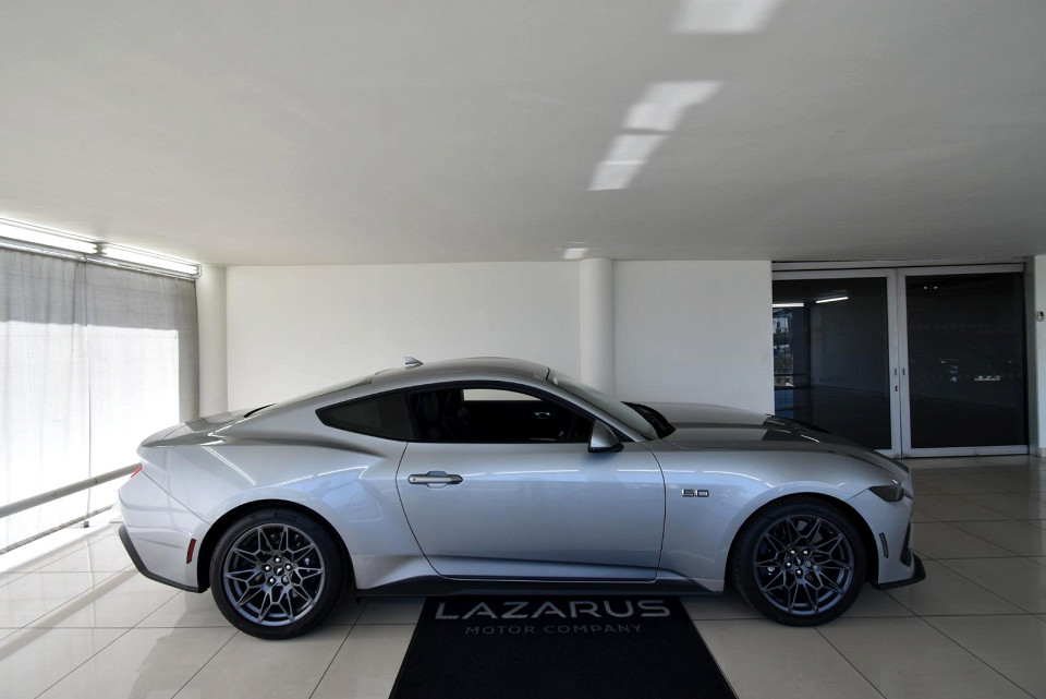 2025 FORD MUSTANG 5.0 GT FASTBACK AT