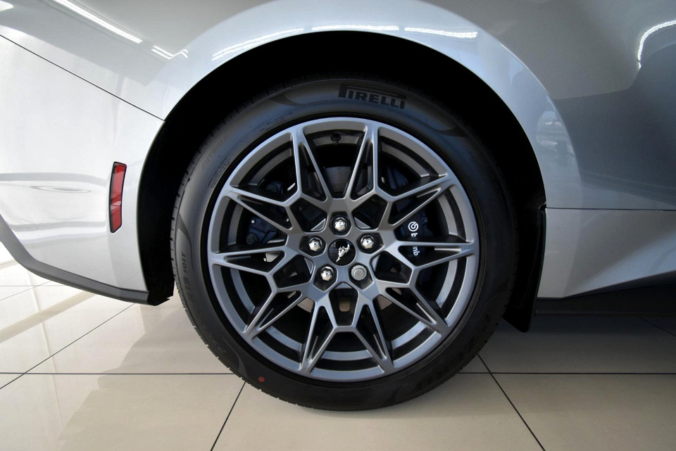 2025 FORD MUSTANG 5.0 GT FASTBACK AT