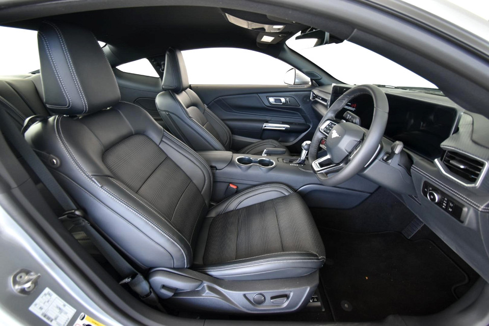 2025 FORD MUSTANG 5.0 GT FASTBACK AT