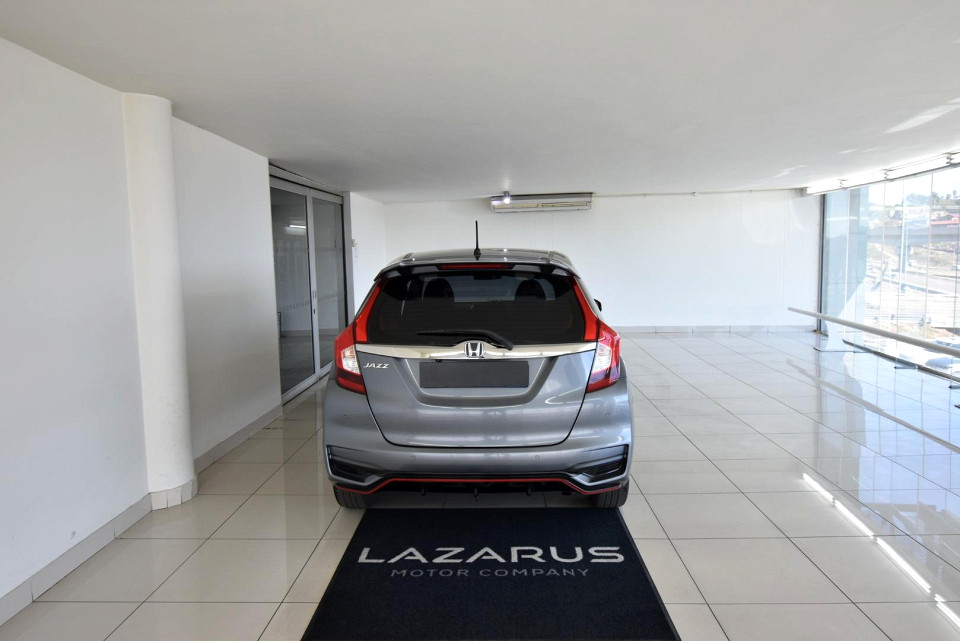 2020 HONDA JAZZ 1.5 SPORT CVT