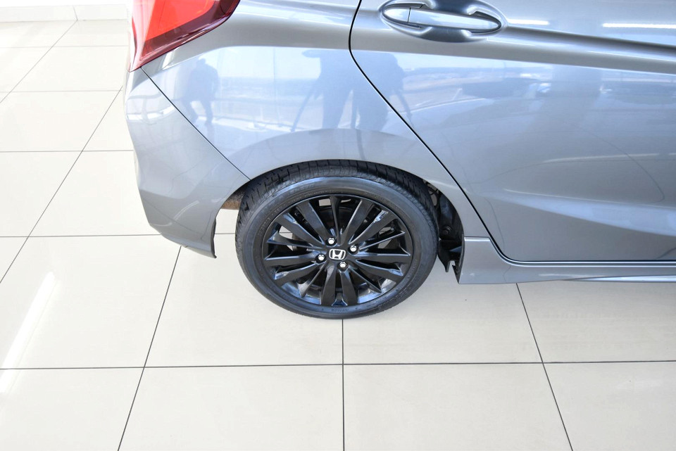 2020 HONDA JAZZ 1.5 SPORT CVT