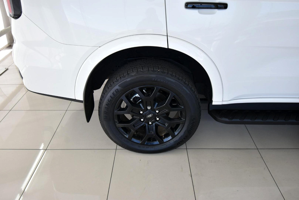 2025 FORD EVEREST 2.0 BiT SPORT 4X4 AT