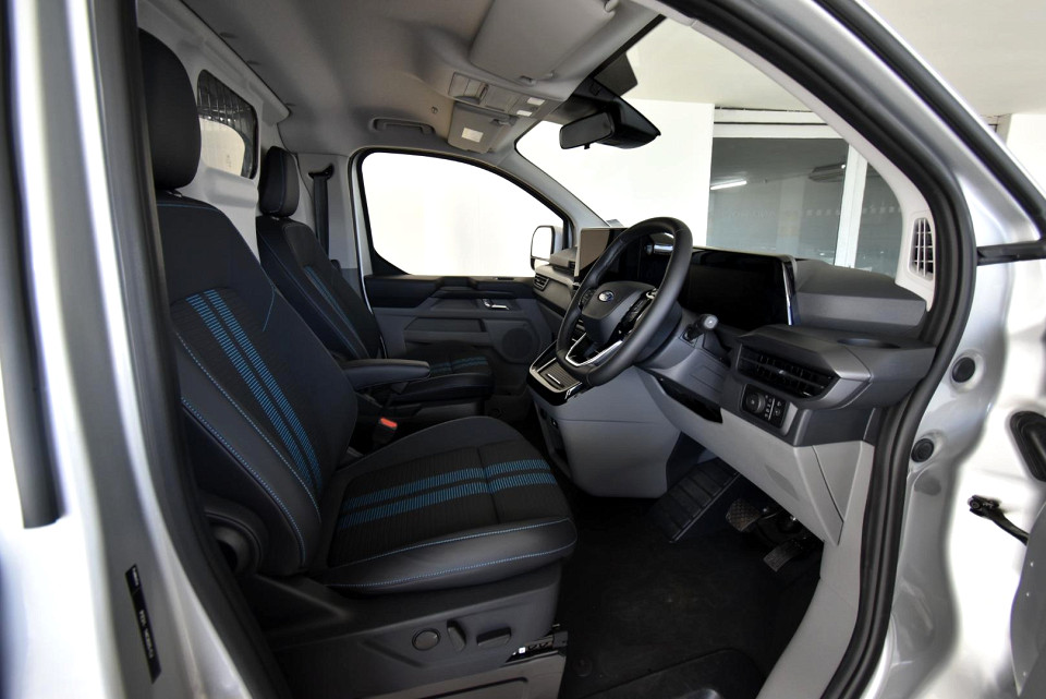 2025 FORD TRANSIT CUSTOM 2.0L VAN SPORT SWB AT
