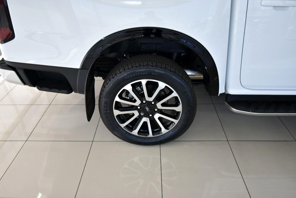 2025 FORD RANGER 3.0 V6 PLATINUM D CAB AWD 10AT